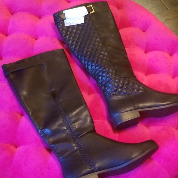 Shoe Dazzle Shoes - Arabella, flat boots